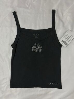 Brandy Melville sparrow birds on flower tree branch Belle tank top